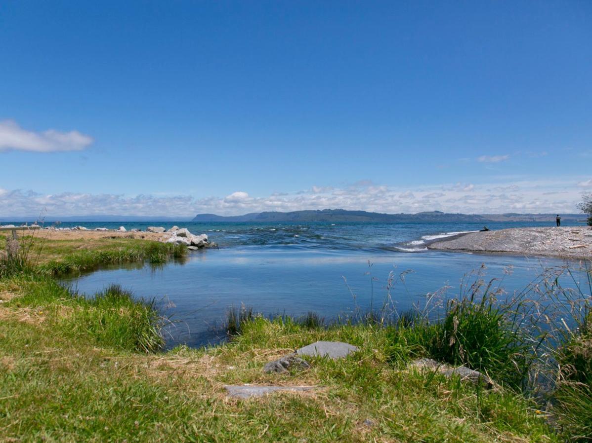 Bellbird Cottage - Lake Taupo Bach Waitahanui Ngoại thất bức ảnh